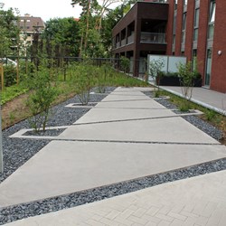 bedrijfstuin-Schoten-parking-speels